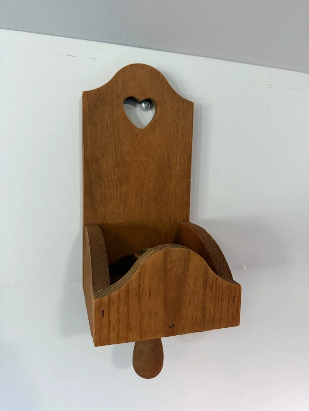 Wooden Wall-Mounted Key and Mail Holder in Brown